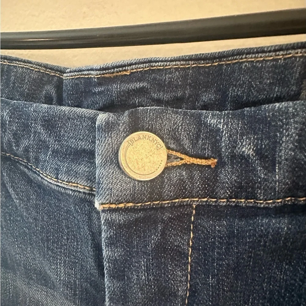 Blank NYC Blue Jean Shorts Distressed Size 28